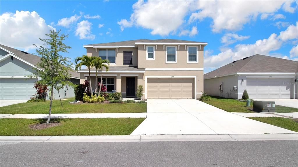 For Rent: $3,300 (5 beds, 3 baths, 2674 Square Feet)