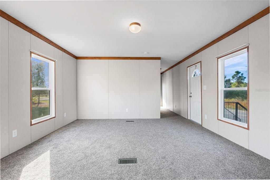 For Sale: $257,900 (2 beds, 2 baths, 728 Square Feet)