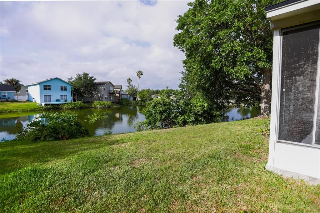 For Rent: $1,995 (2 beds, 2 baths, 1140 Square Feet)