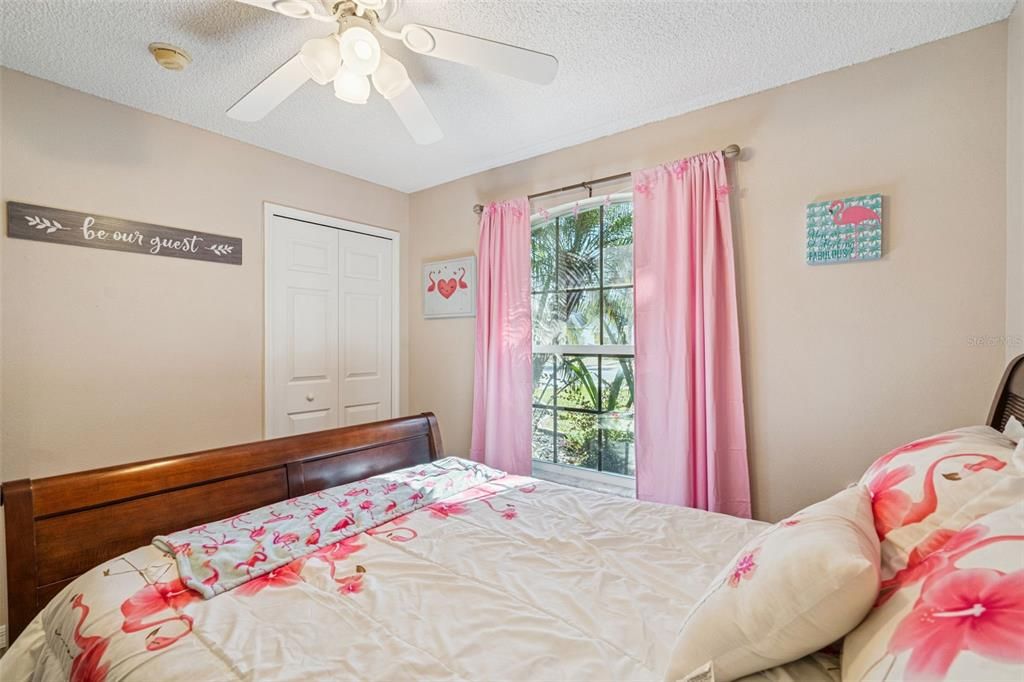 En Venta: $319,900 (3 camas, 2 baños, 1208 Pies cuadrados)