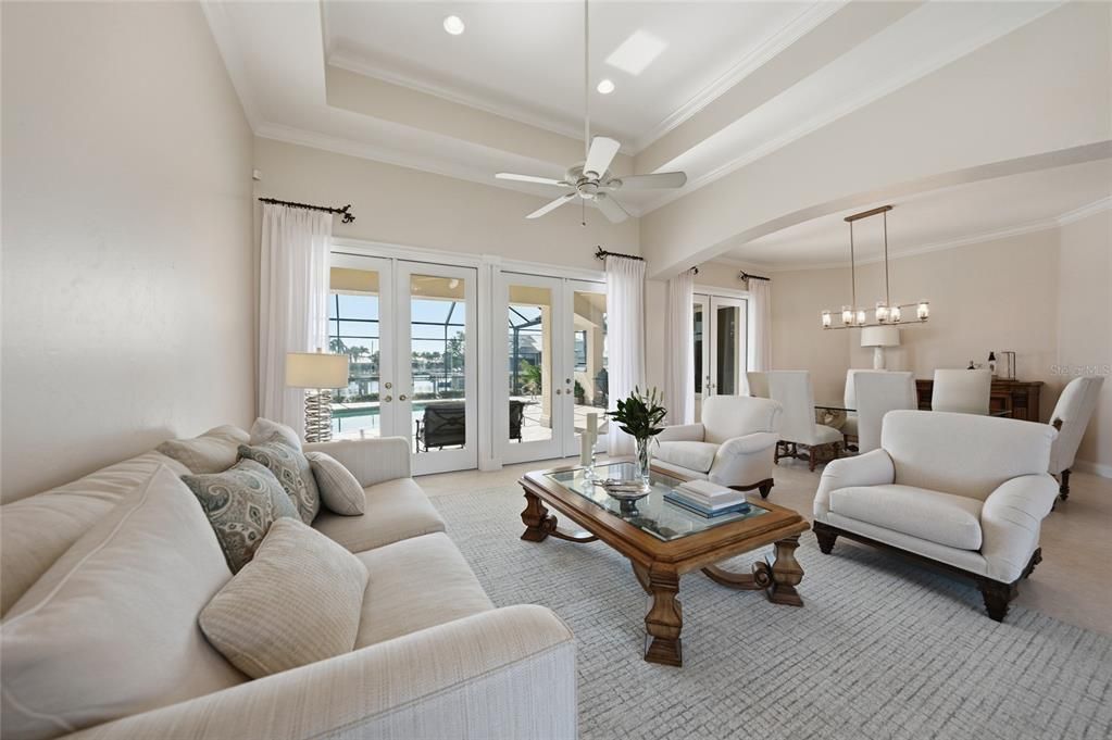 待售: $1,849,000 (4 贝兹, 3 浴室, 3863 平方英尺)