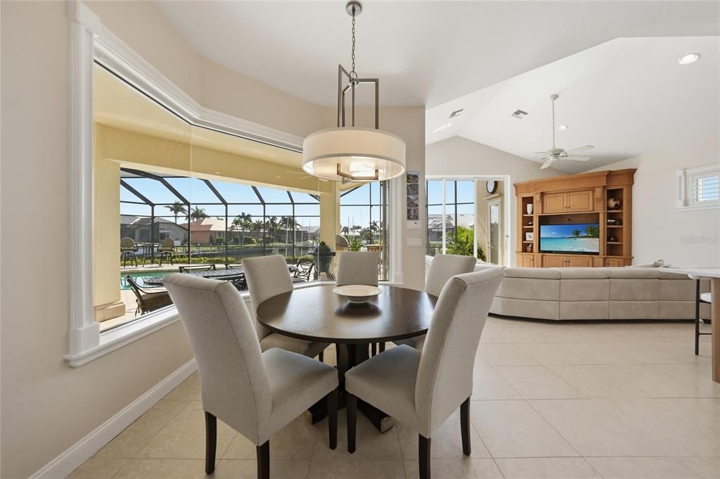 待售: $1,849,000 (4 贝兹, 3 浴室, 3863 平方英尺)