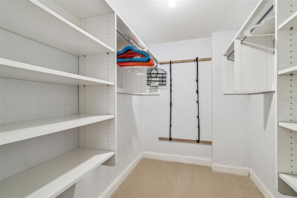 For Sale: $418,900 (2 beds, 2 baths, 1210 Square Feet)