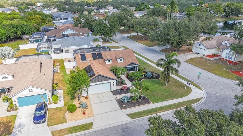 Active With Contract: $429,000 (3 beds, 2 baths, 1355 Square Feet)