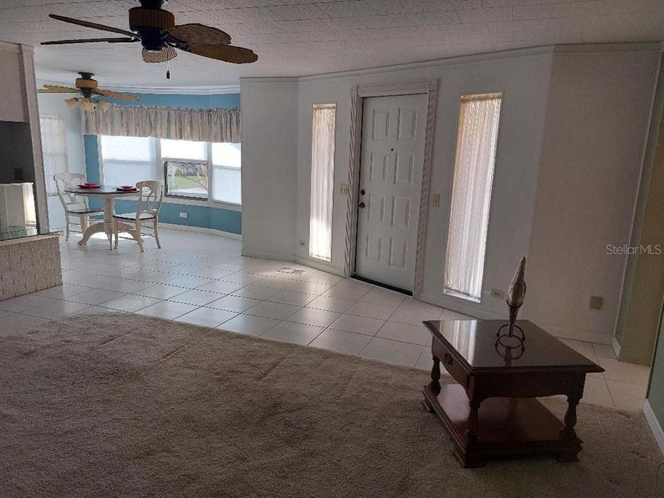 En Venta: $219,900 (2 camas, 2 baños, 1472 Pies cuadrados)