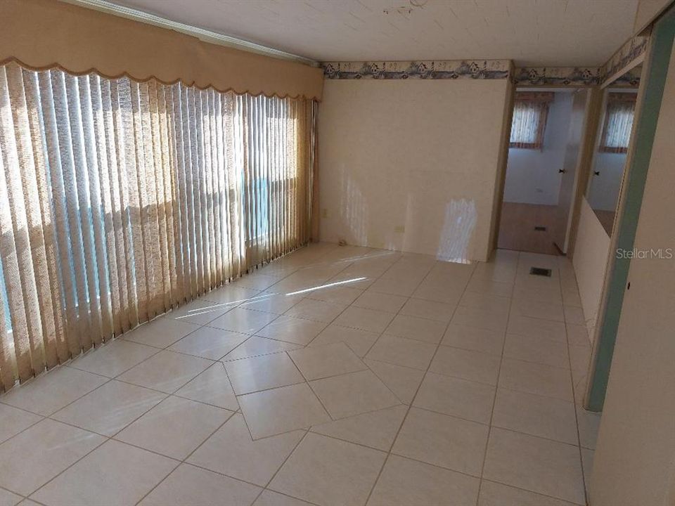 En Venta: $219,900 (2 camas, 2 baños, 1472 Pies cuadrados)