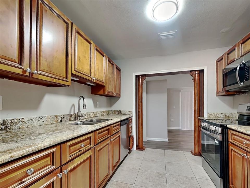 В аренду: $1,859 (3 спален, 2 ванн, 1364 Квадратных фут)