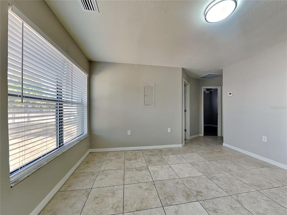 В аренду: $1,859 (3 спален, 2 ванн, 1364 Квадратных фут)