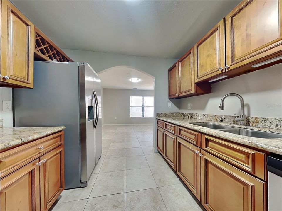 В аренду: $1,859 (3 спален, 2 ванн, 1364 Квадратных фут)