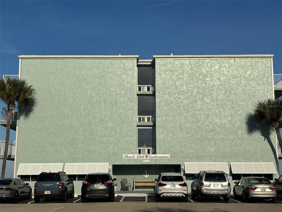 待售: $155,500 (0 贝兹, 1 浴室, 391 平方英尺)