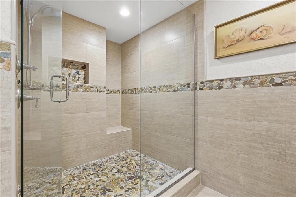 待售: $639,000 (2 贝兹, 2 浴室, 1500 平方英尺)