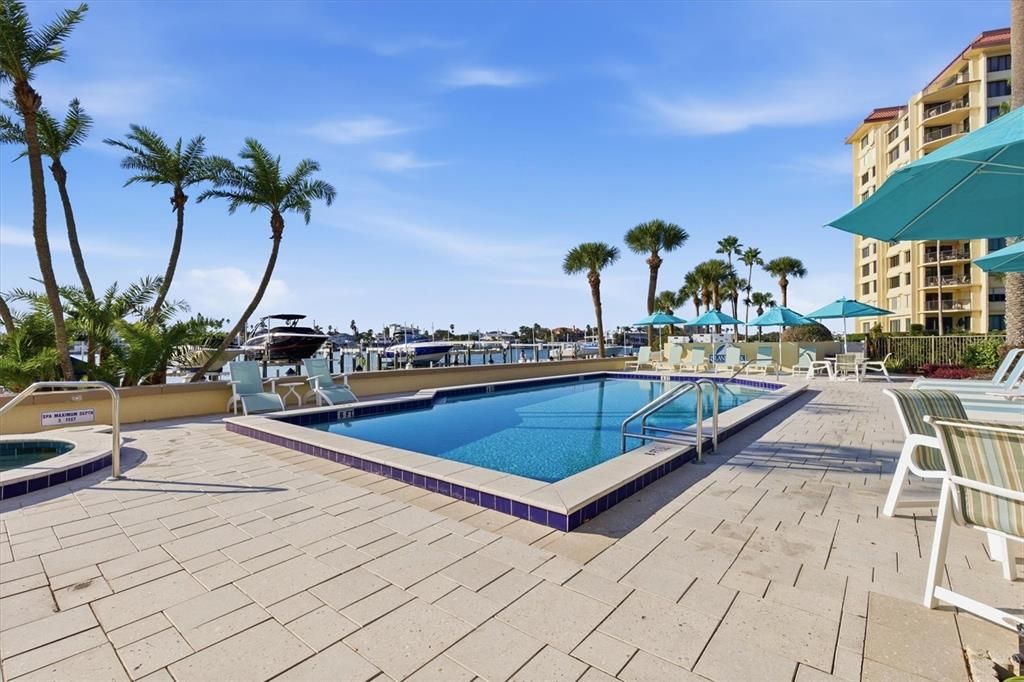 待售: $639,000 (2 贝兹, 2 浴室, 1500 平方英尺)