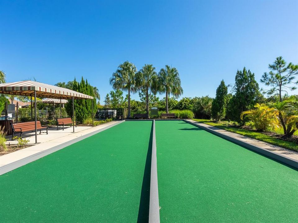 For Sale: $549,900 (3 beds, 3 baths, 2104 Square Feet)