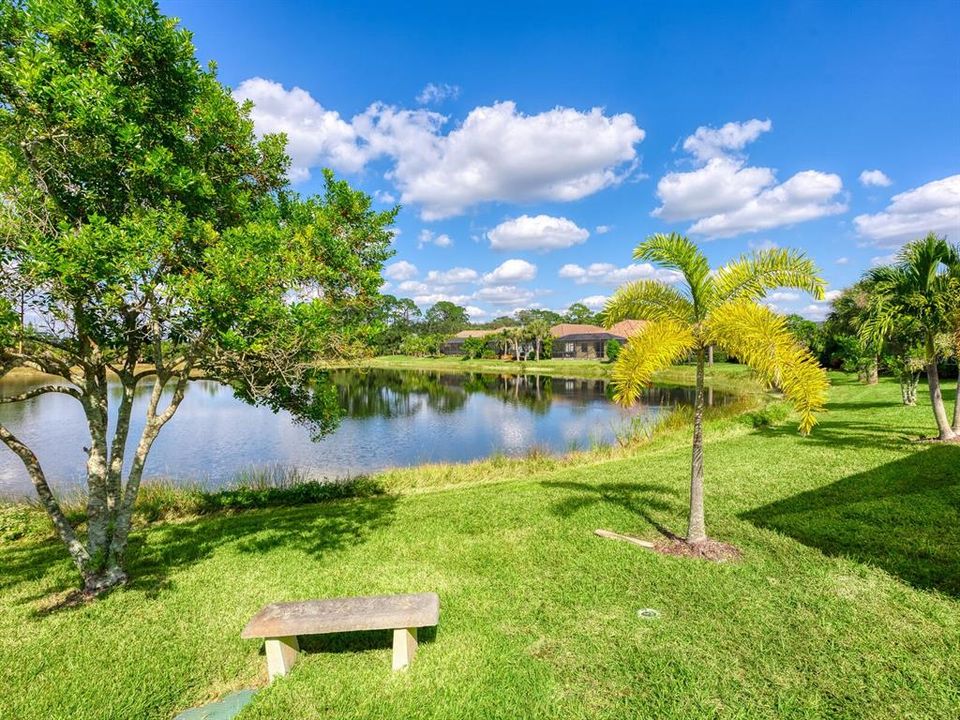 For Sale: $549,900 (3 beds, 3 baths, 2104 Square Feet)