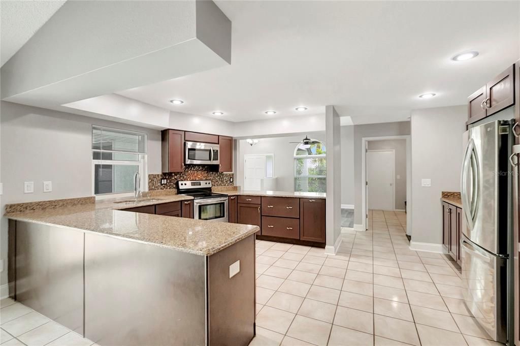 For Sale: $520,000 (3 beds, 2 baths, 1950 Square Feet)