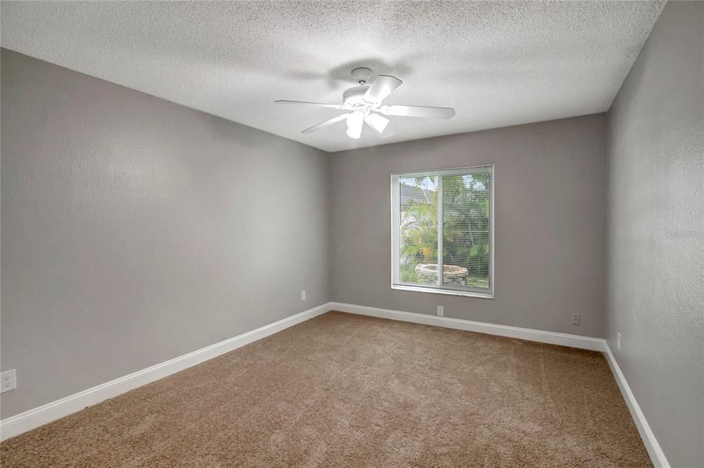 For Sale: $520,000 (3 beds, 2 baths, 1950 Square Feet)