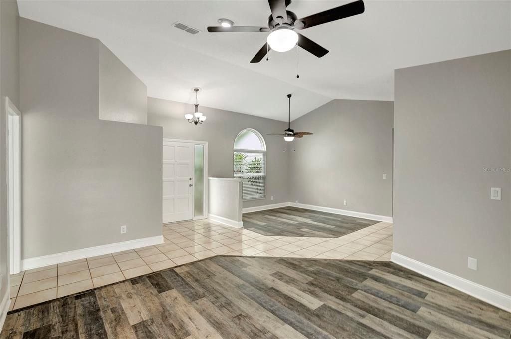 For Sale: $520,000 (3 beds, 2 baths, 1950 Square Feet)