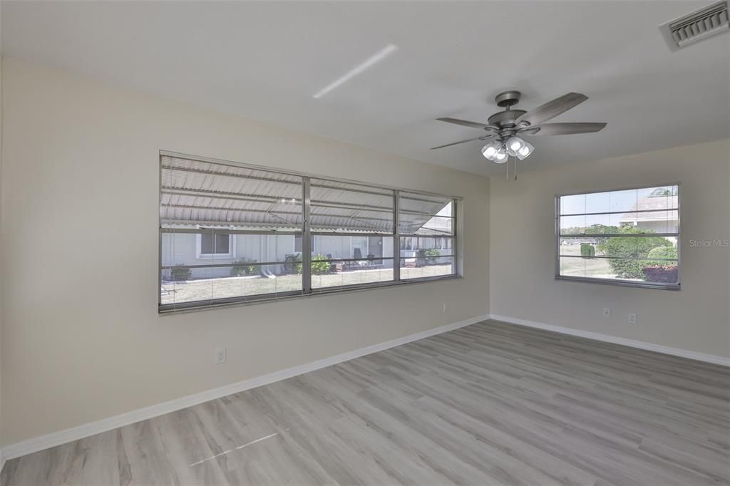 En Venta: $200,000 (2 camas, 2 baños, 1448 Pies cuadrados)