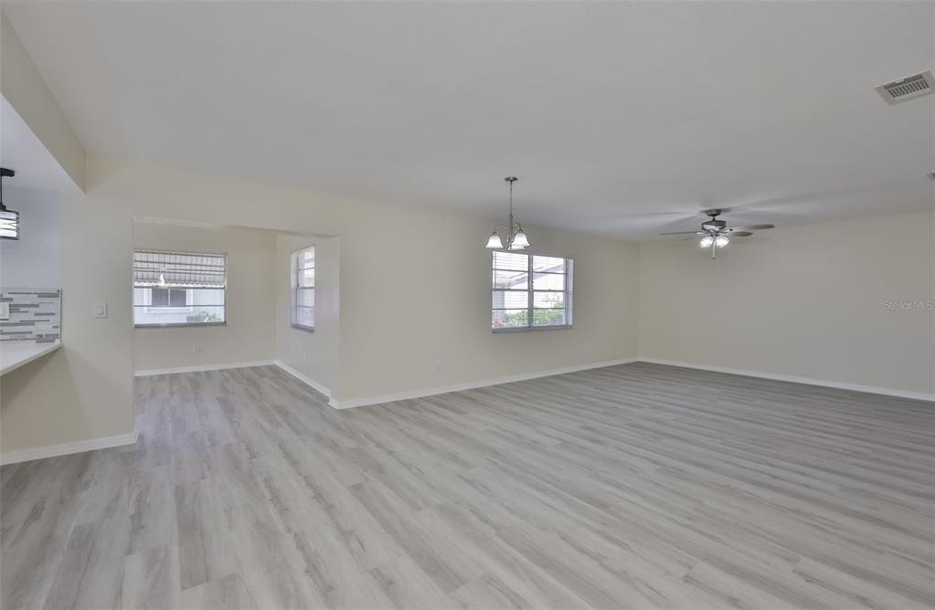 En Venta: $200,000 (2 camas, 2 baños, 1448 Pies cuadrados)