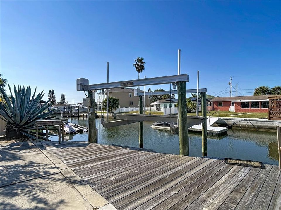 For Sale: $419,000 (3 beds, 2 baths, 1148 Square Feet)