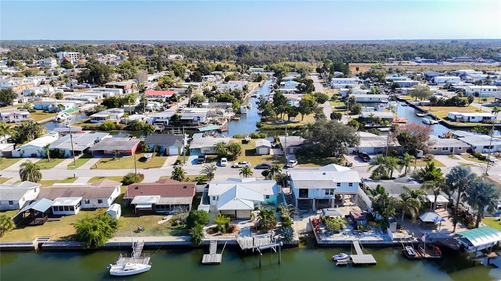 For Sale: $419,000 (3 beds, 2 baths, 1148 Square Feet)