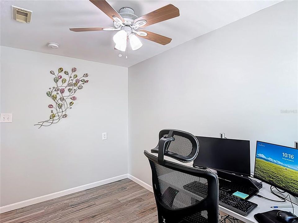 For Sale: $419,000 (3 beds, 2 baths, 1148 Square Feet)