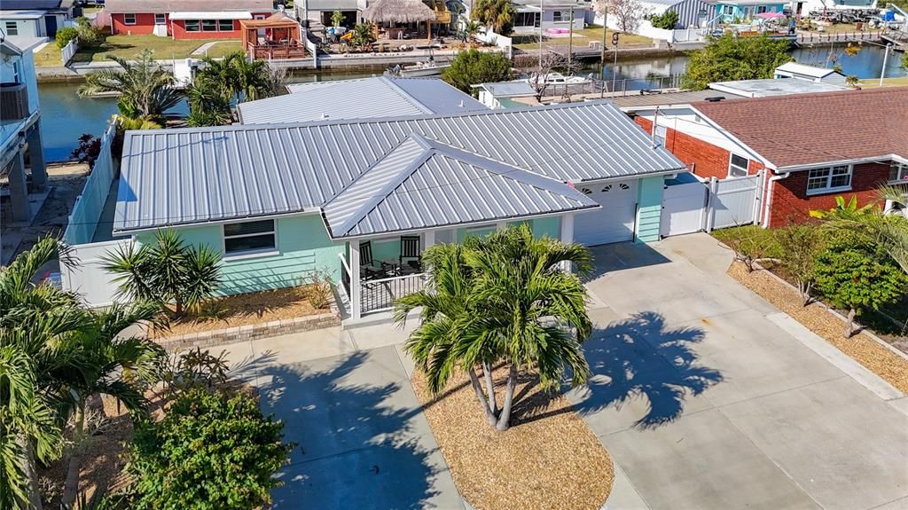 For Sale: $419,000 (3 beds, 2 baths, 1148 Square Feet)