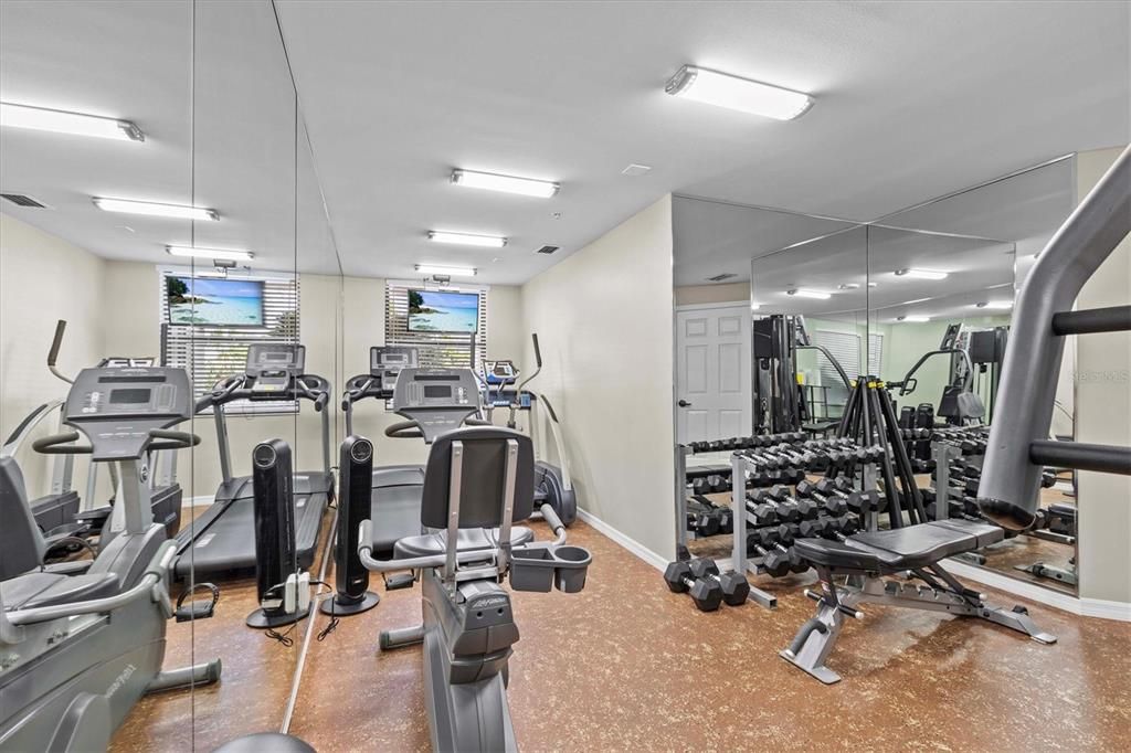 На продажу: $669,000 (2 спален, 2 ванн, 1653 Квадратных фут)