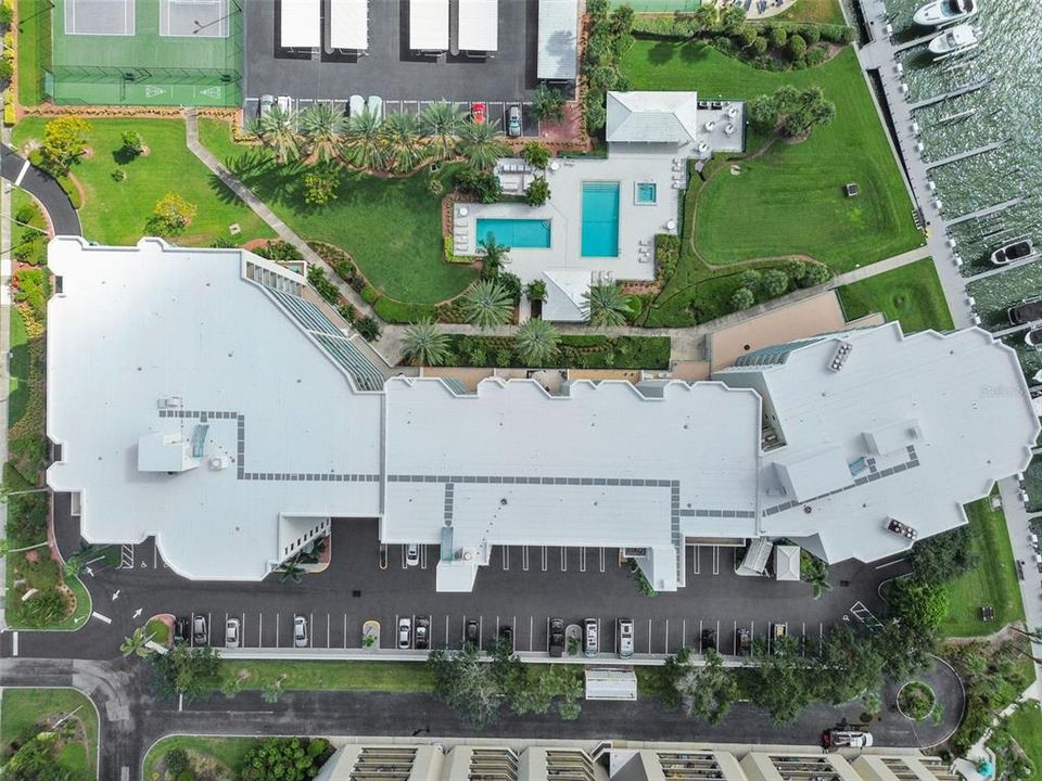 На продажу: $669,000 (2 спален, 2 ванн, 1653 Квадратных фут)