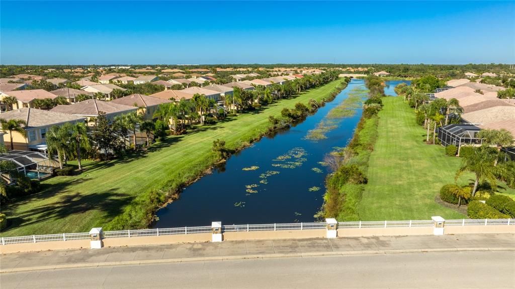 В аренду: $2,500 (3 спален, 2 ванн, 2045 Квадратных фут)