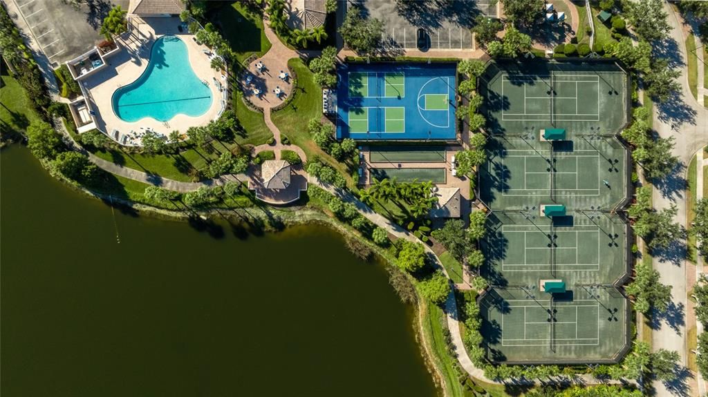 В аренду: $2,500 (3 спален, 2 ванн, 2045 Квадратных фут)