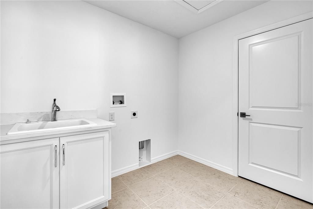 待售: $839,000 (4 贝兹, 3 浴室, 2795 平方英尺)