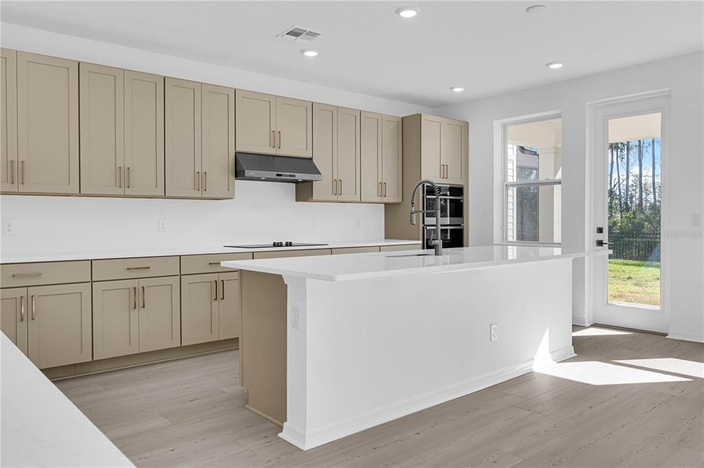 待售: $839,000 (4 贝兹, 3 浴室, 2795 平方英尺)