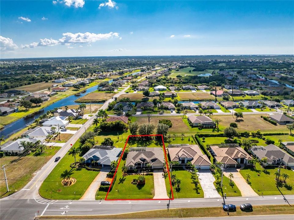 For Sale: $570,000 (3 beds, 2 baths, 2397 Square Feet)