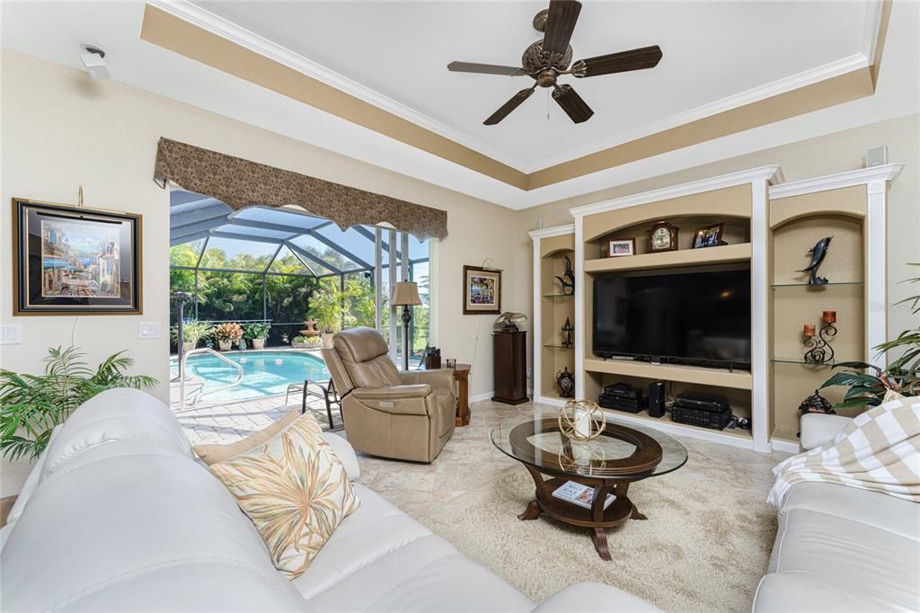 For Sale: $570,000 (3 beds, 2 baths, 2397 Square Feet)