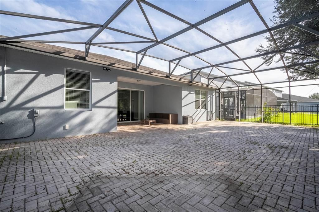 For Rent: $3,500 (4 beds, 3 baths, 2293 Square Feet)