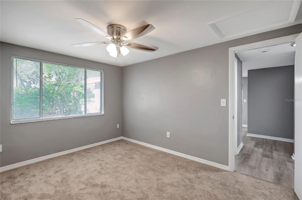 For Sale: $229,000 (3 beds, 2 baths, 1166 Square Feet)