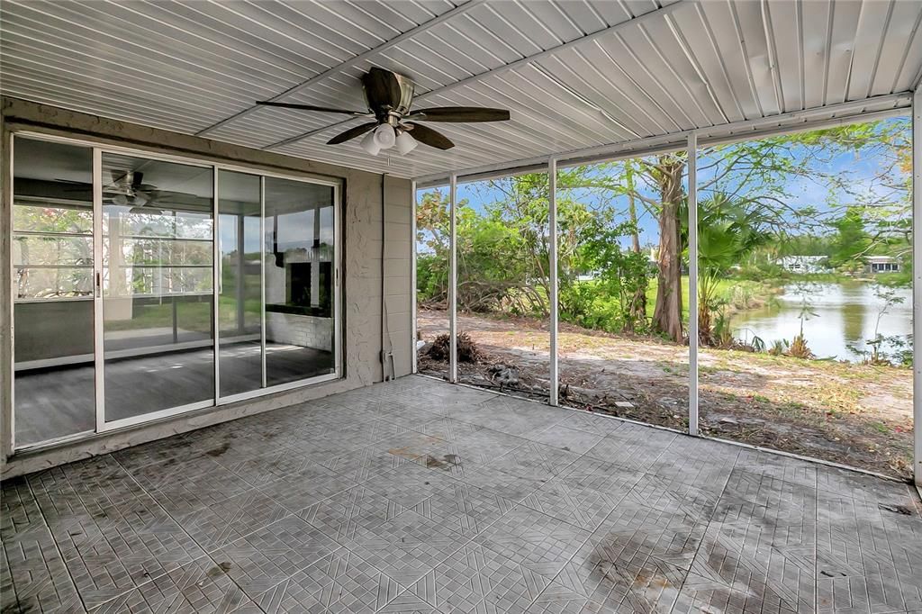 For Sale: $229,000 (3 beds, 2 baths, 1166 Square Feet)