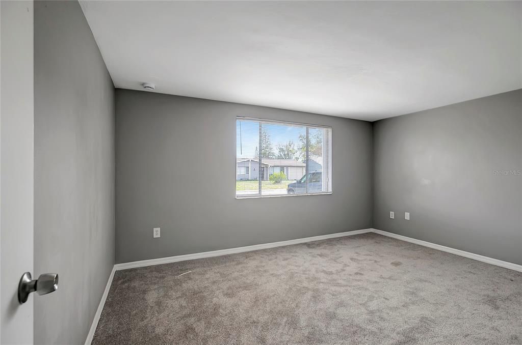 For Sale: $229,000 (3 beds, 2 baths, 1166 Square Feet)