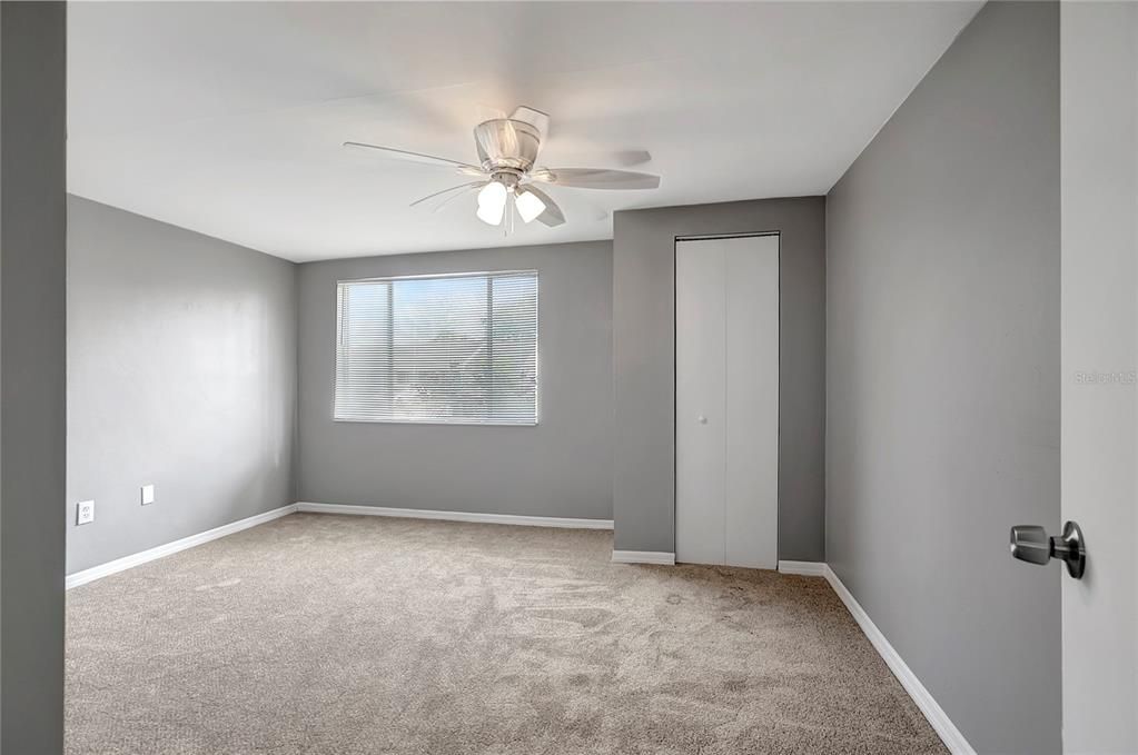 For Sale: $229,000 (3 beds, 2 baths, 1166 Square Feet)