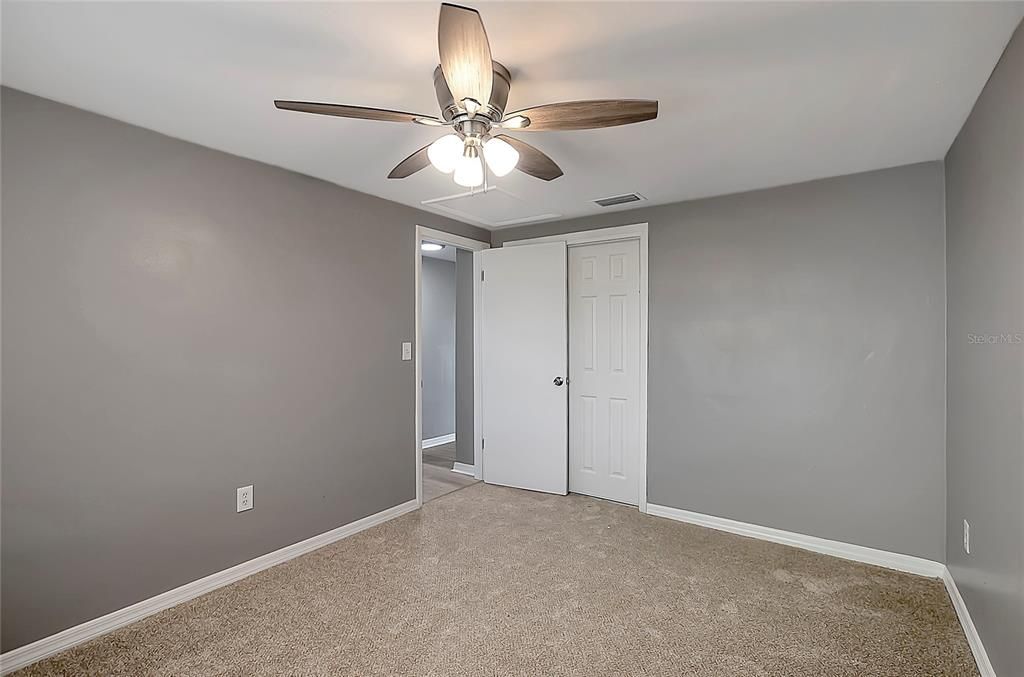 For Sale: $229,000 (3 beds, 2 baths, 1166 Square Feet)