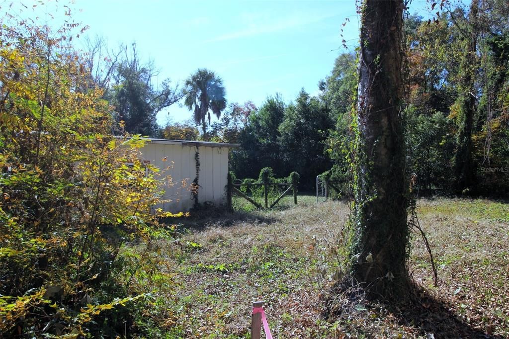 For Sale: $169,900 (2 beds, 1 baths, 780 Square Feet)