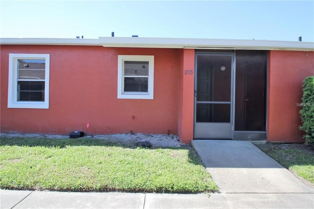 For Rent: $1,700 (2 beds, 2 baths, 934 Square Feet)