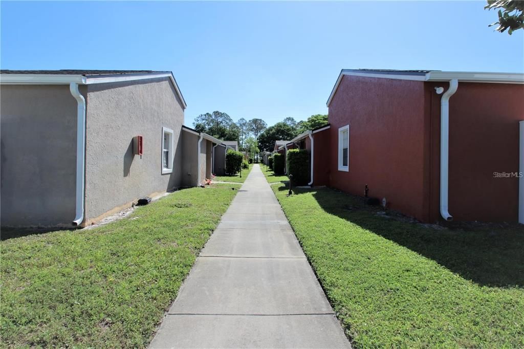 For Rent: $1,700 (2 beds, 2 baths, 934 Square Feet)