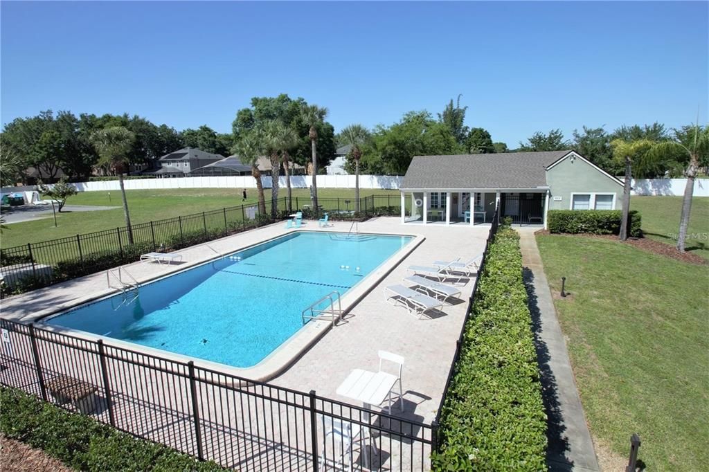 For Rent: $1,700 (2 beds, 2 baths, 934 Square Feet)