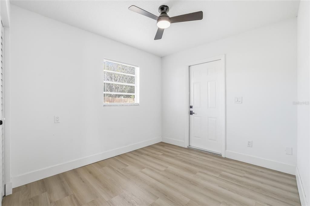 En Venta: $409,900 (3 camas, 2 baños, 1088 Pies cuadrados)