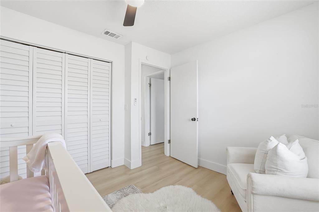 En Venta: $409,900 (3 camas, 2 baños, 1088 Pies cuadrados)