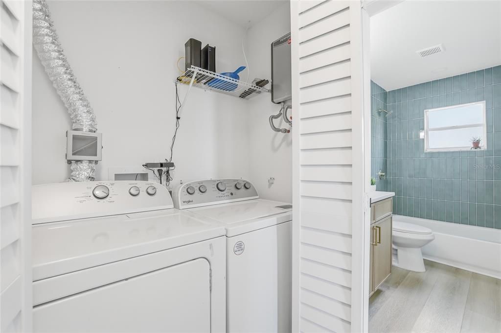 En Venta: $409,900 (3 camas, 2 baños, 1088 Pies cuadrados)