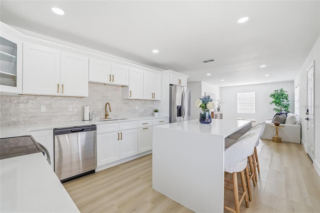 En Venta: $409,900 (3 camas, 2 baños, 1088 Pies cuadrados)