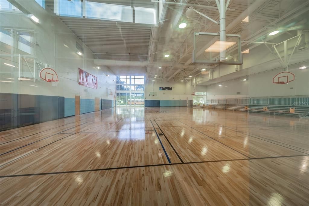 合同活跃: $400,000 (3 贝兹, 2 浴室, 1517 平方英尺)